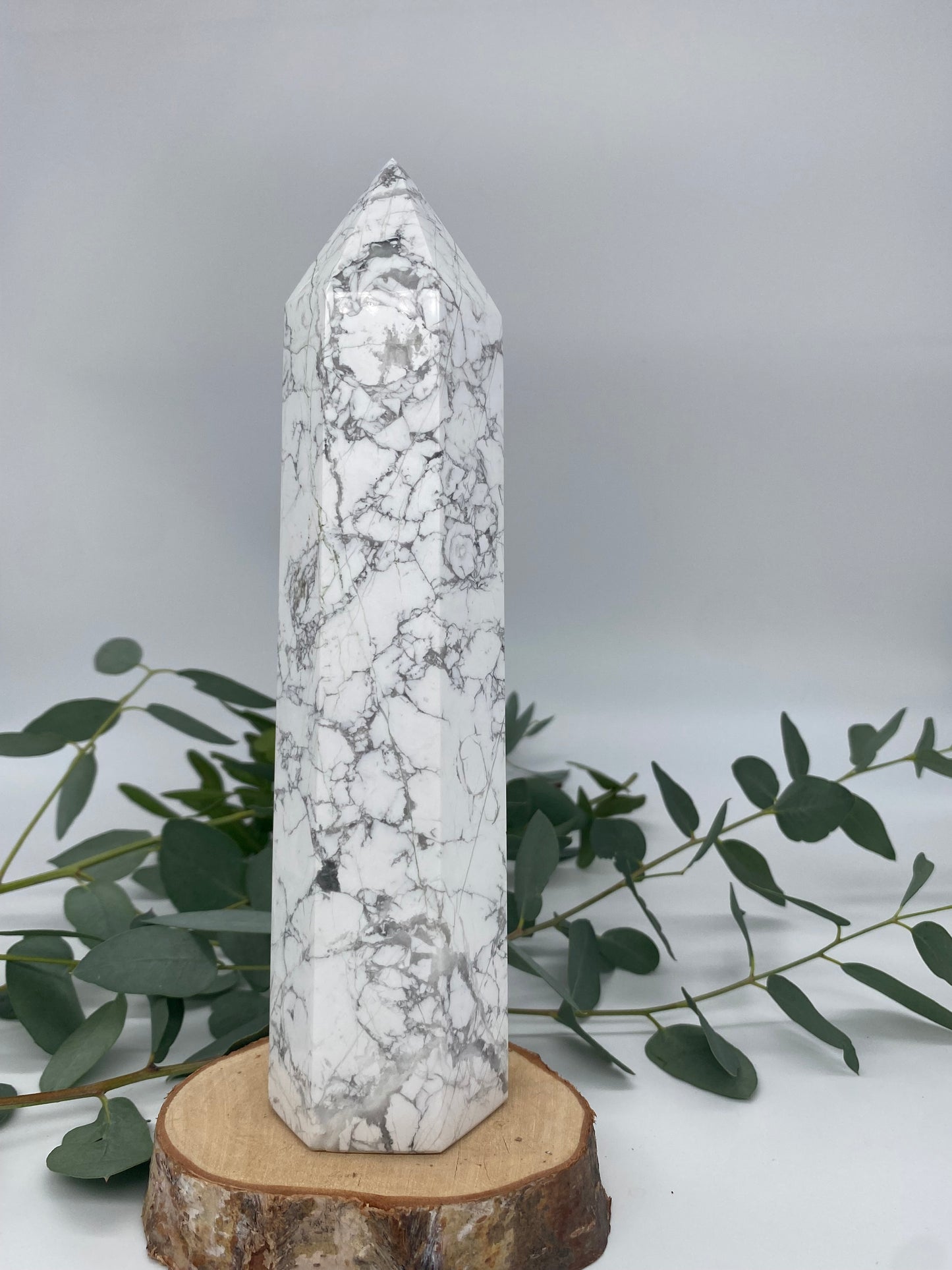 Großer Magnesit Turm